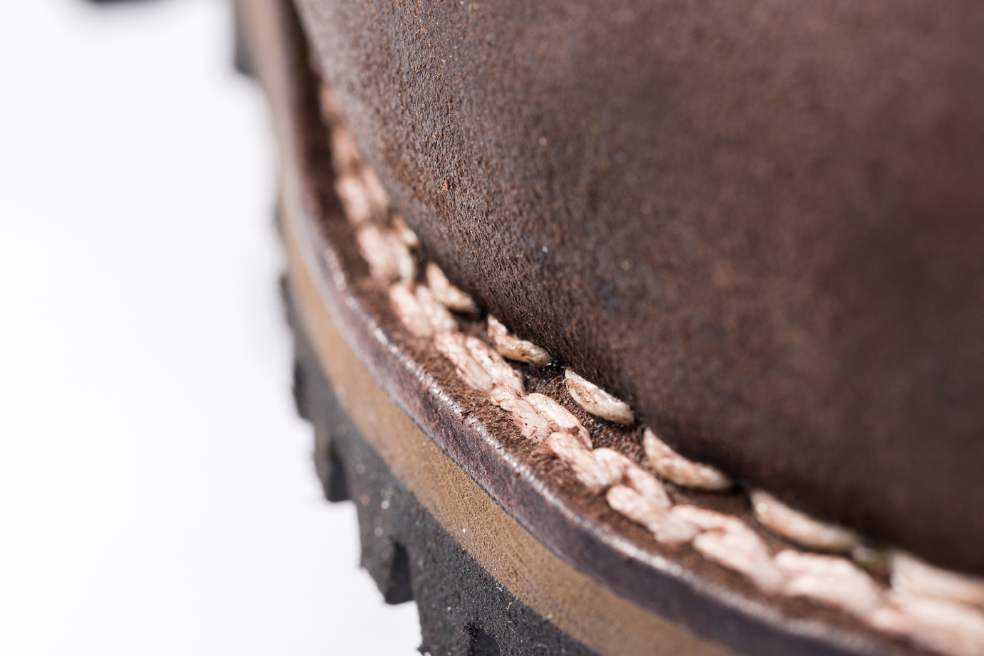 juchten_vernaeht_rgb