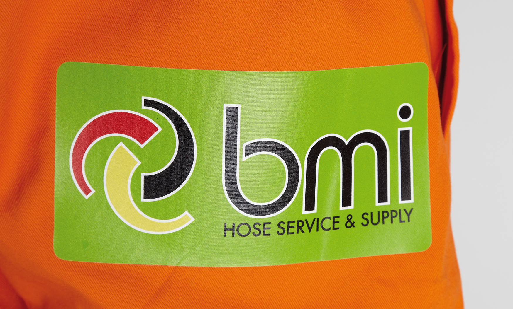 A durable transfer for commercial washing processes A durable transfer for commercial washing processes