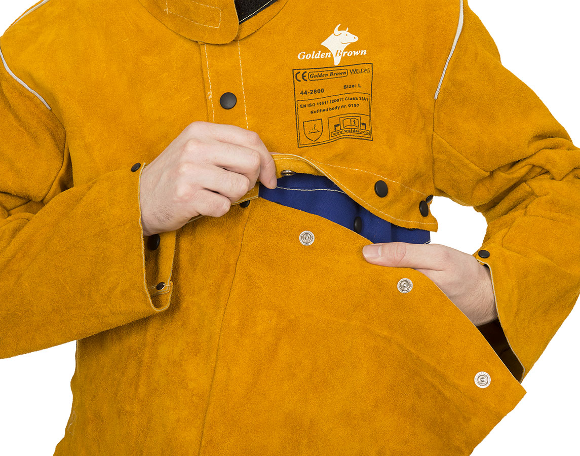 130308-44-2800-and-44-28-apron-closure-buttons-jpg