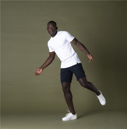 901ec043-c4fb-4b23-8582-0c8c1fe91edb