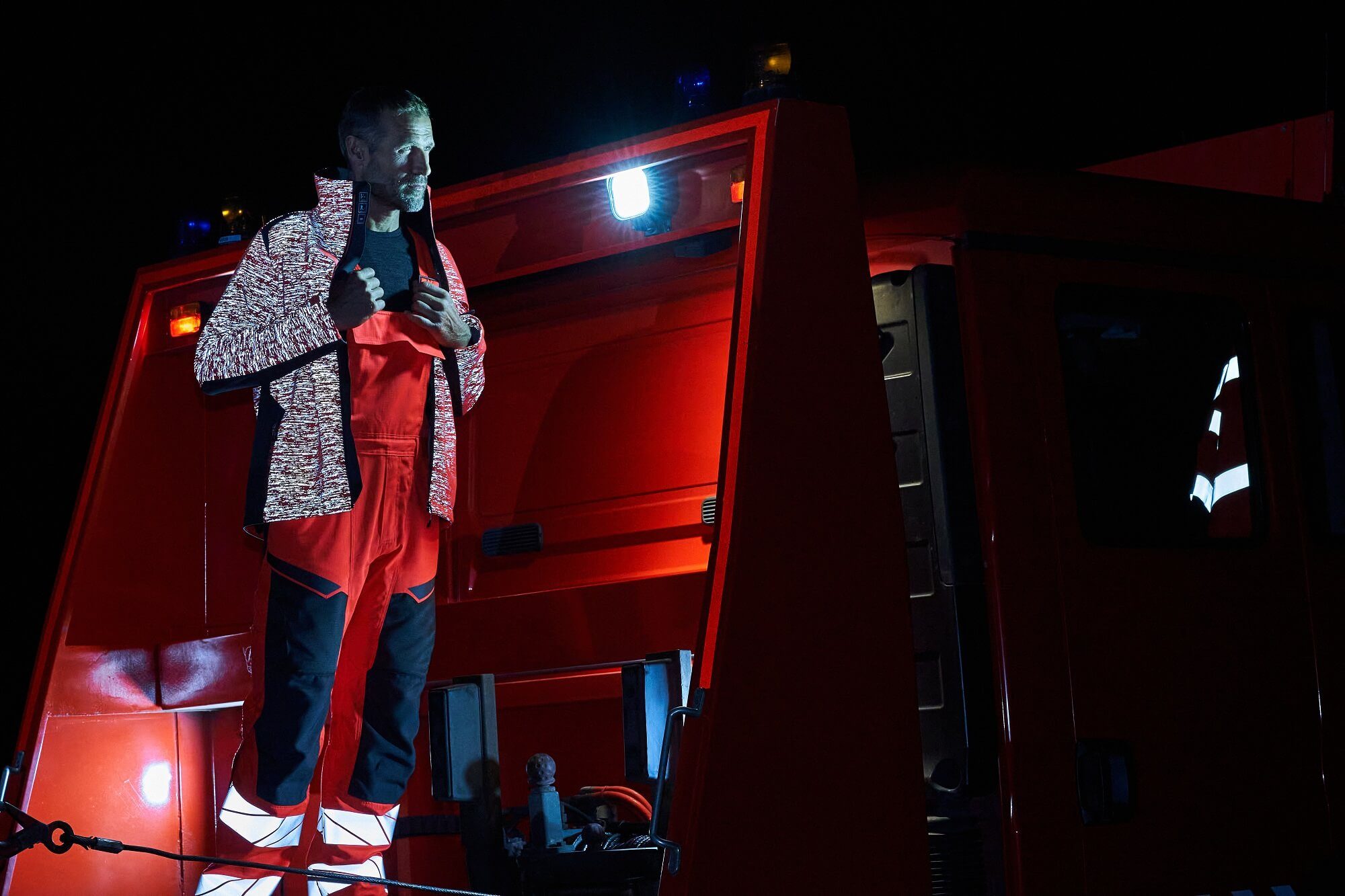 BC672A4B7DED48E68A325F44498684CB-de