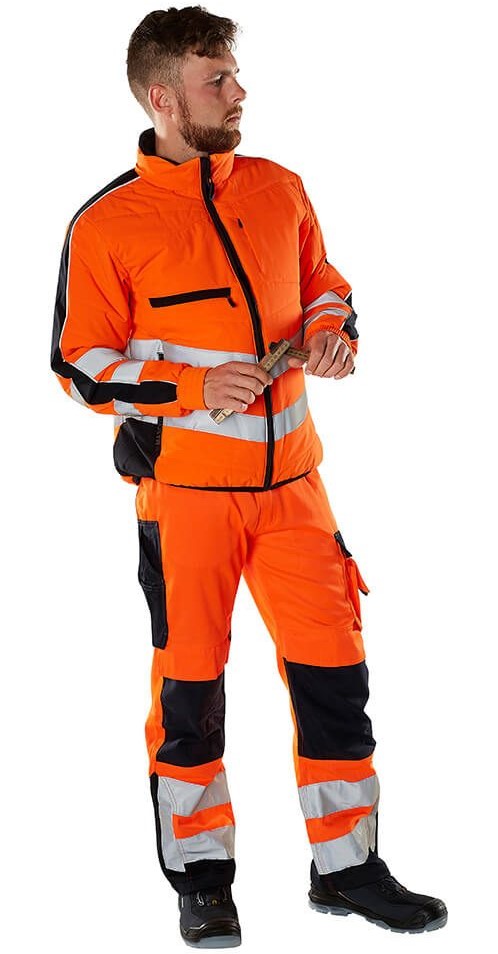 67BC968BBEF5451E848DABB531FB9CC5-de